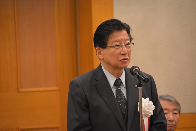 知事